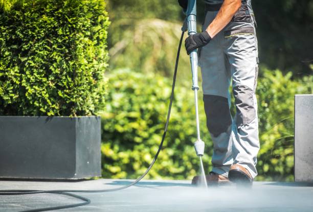 Best Parking Lot and Garage Cleaning  in Hondo, TX