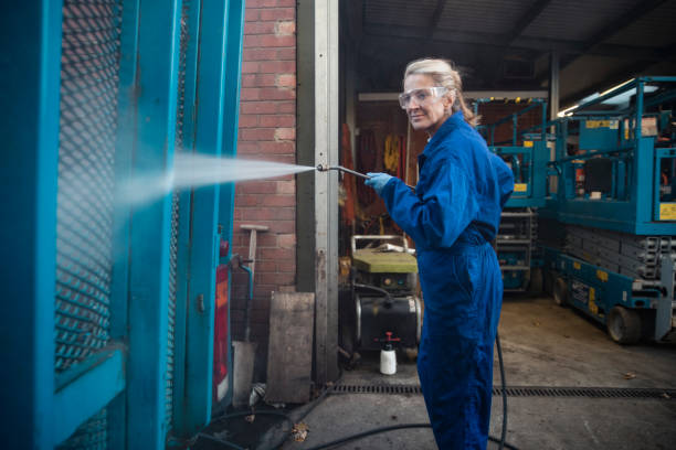 Best Rust Removal  in Hondo, TX
